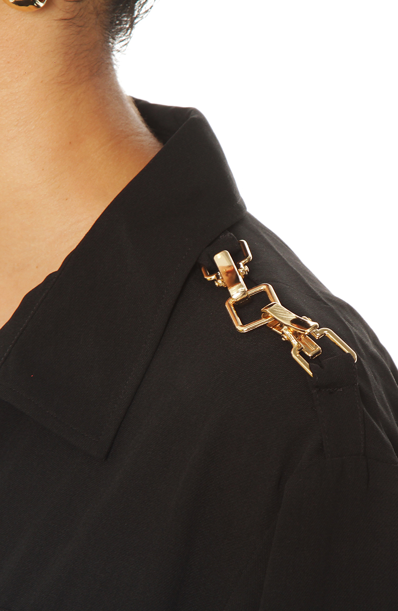Blusa Manga Larga Abotonada En Delantero Con Bolsillo hover