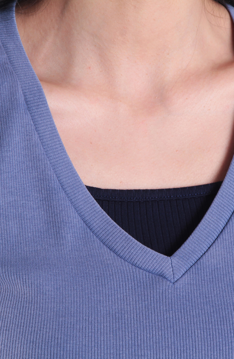 Polera Manga Corta Escote V Acidwash hover