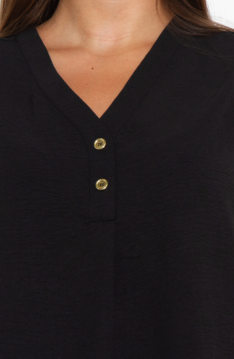Blusa Manga Corta Escote V Con 2 Botones hover