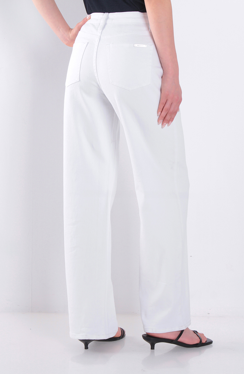 Jeans Recto Tiro Medio Pretina Basica 1 Boton hover
