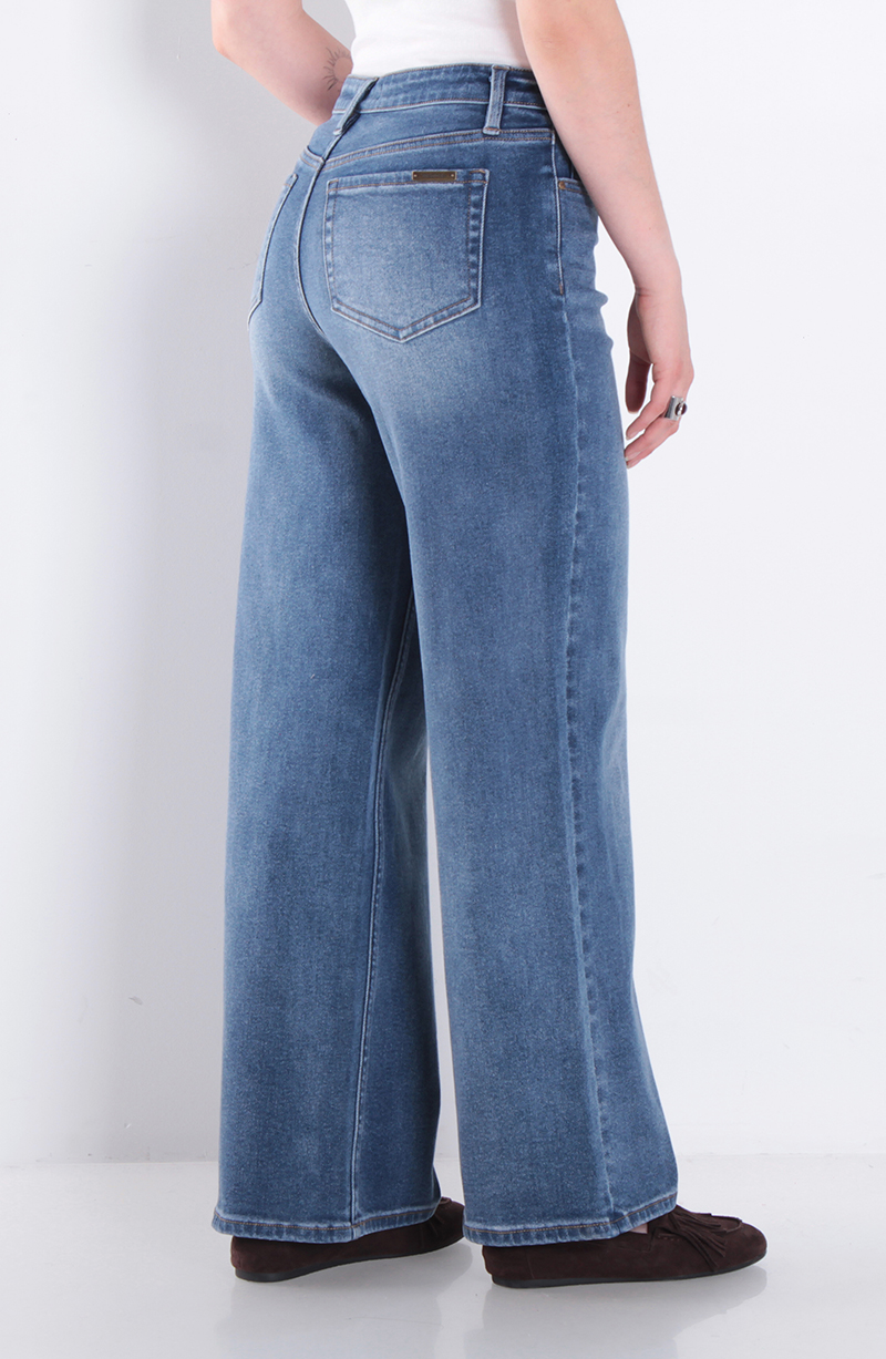 Jeans Wide Leg Tiro Alto Pretina Basica 1 Boton hover