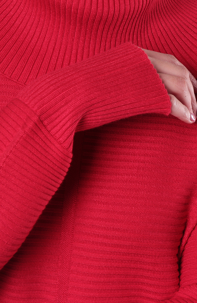 Sweater Cuello Alto Manga Larga hover
