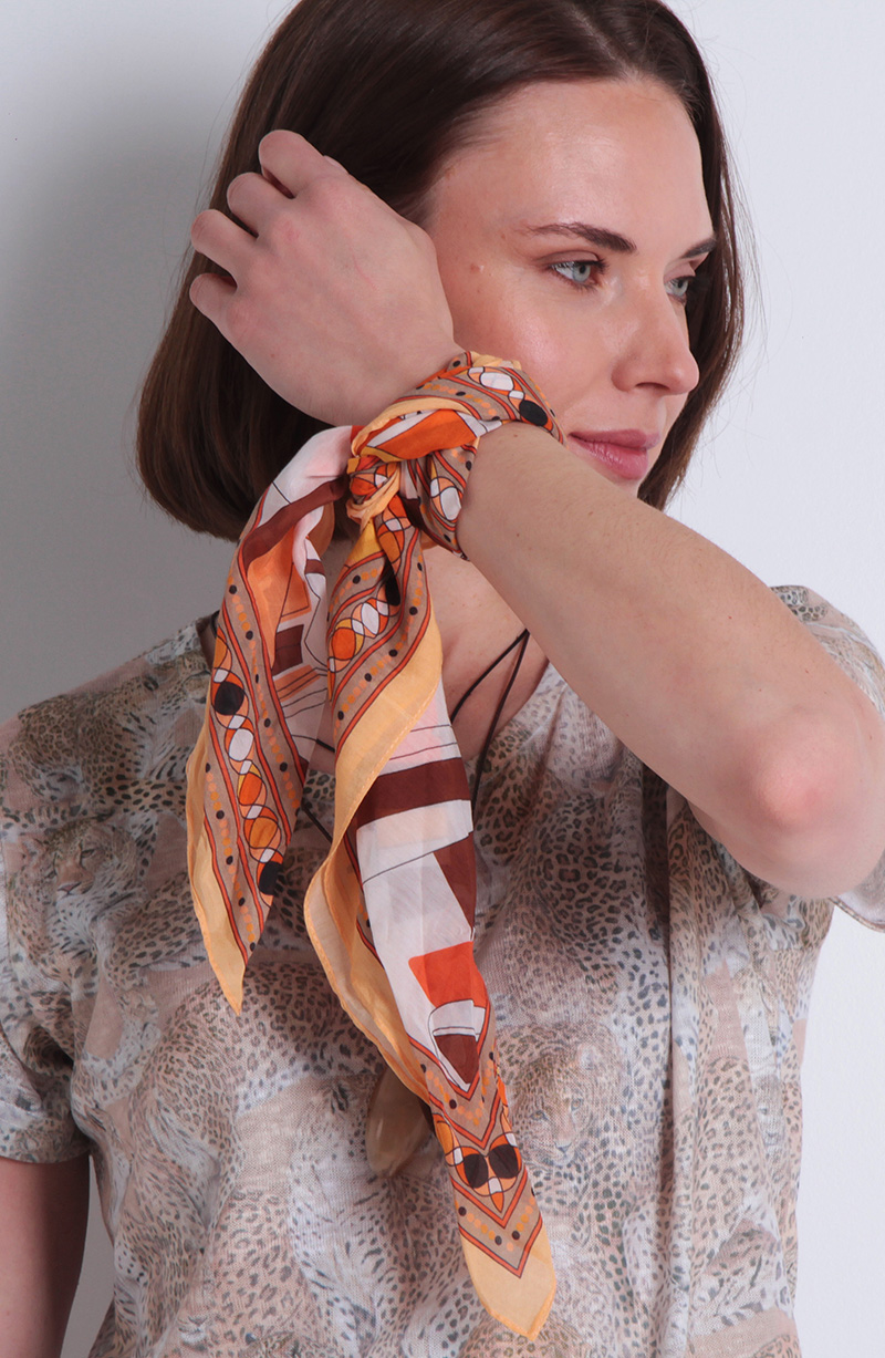 Panuelo Estampado hover
